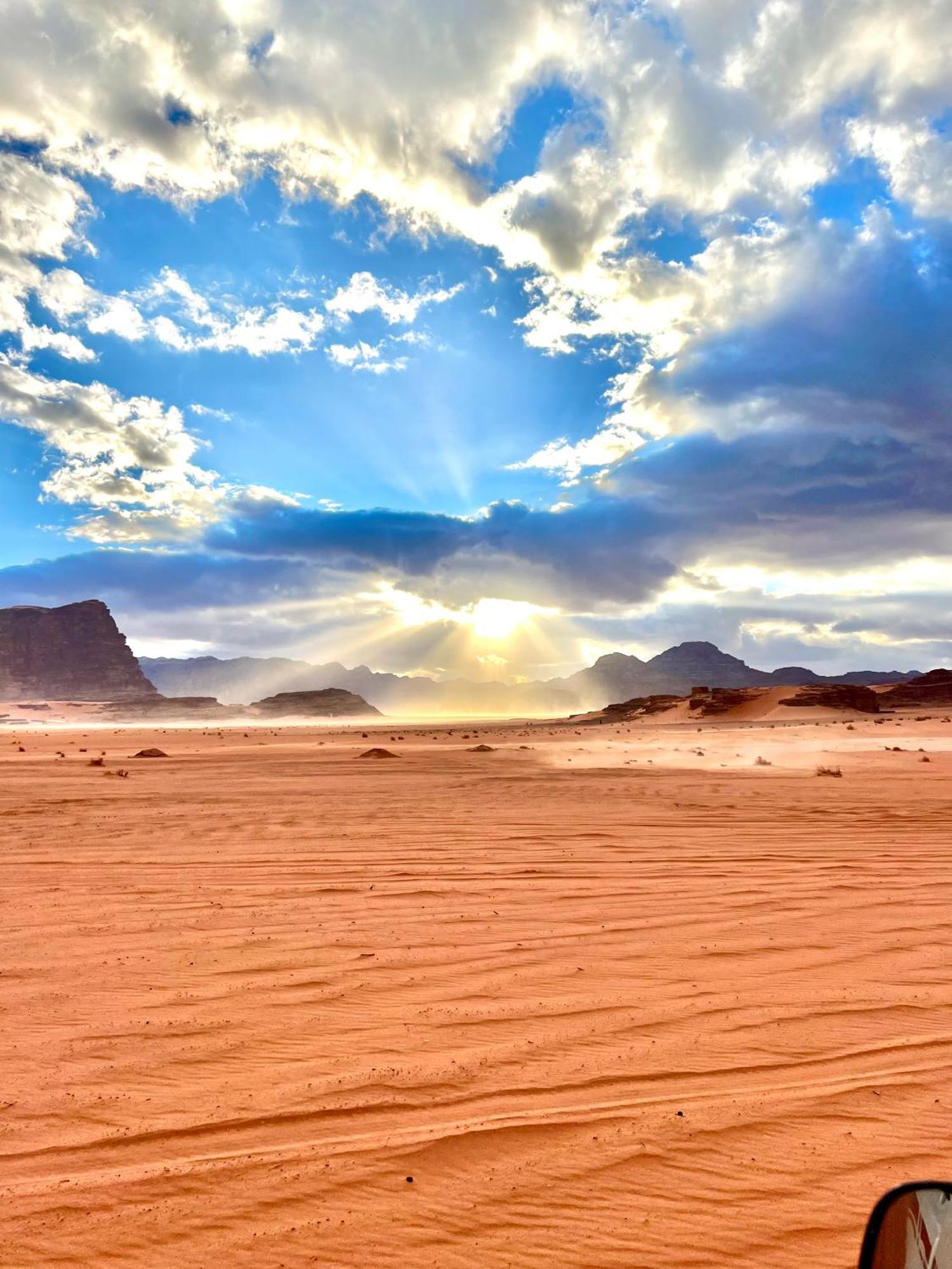 Star Of Wadi Rum Luaran gambar