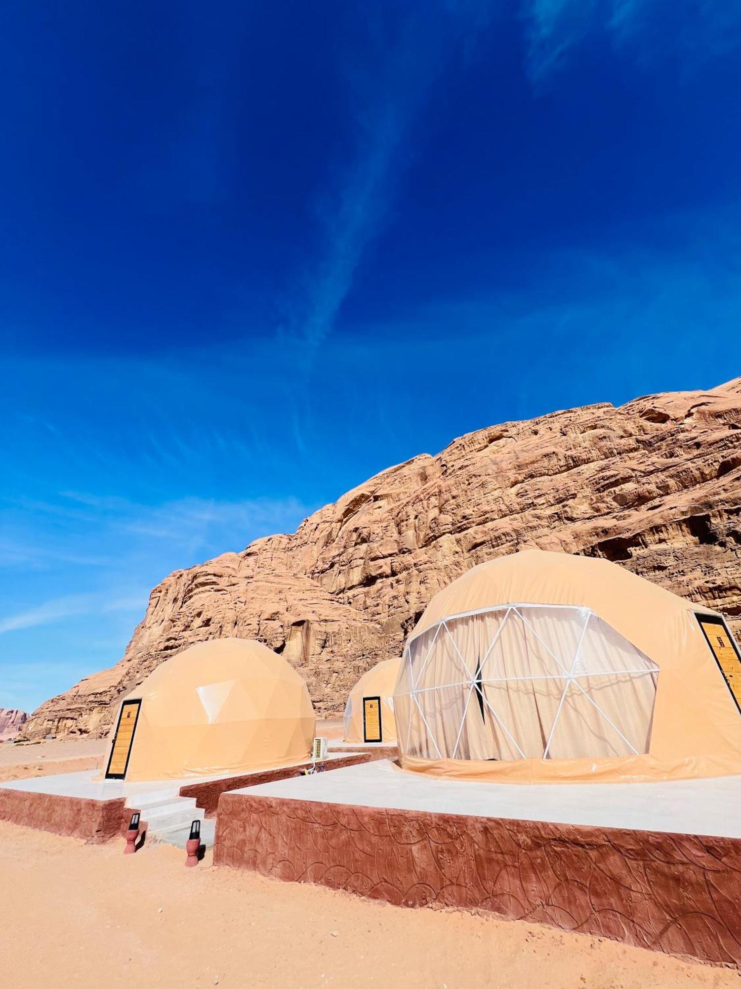 Star Of Wadi Rum Luaran gambar
